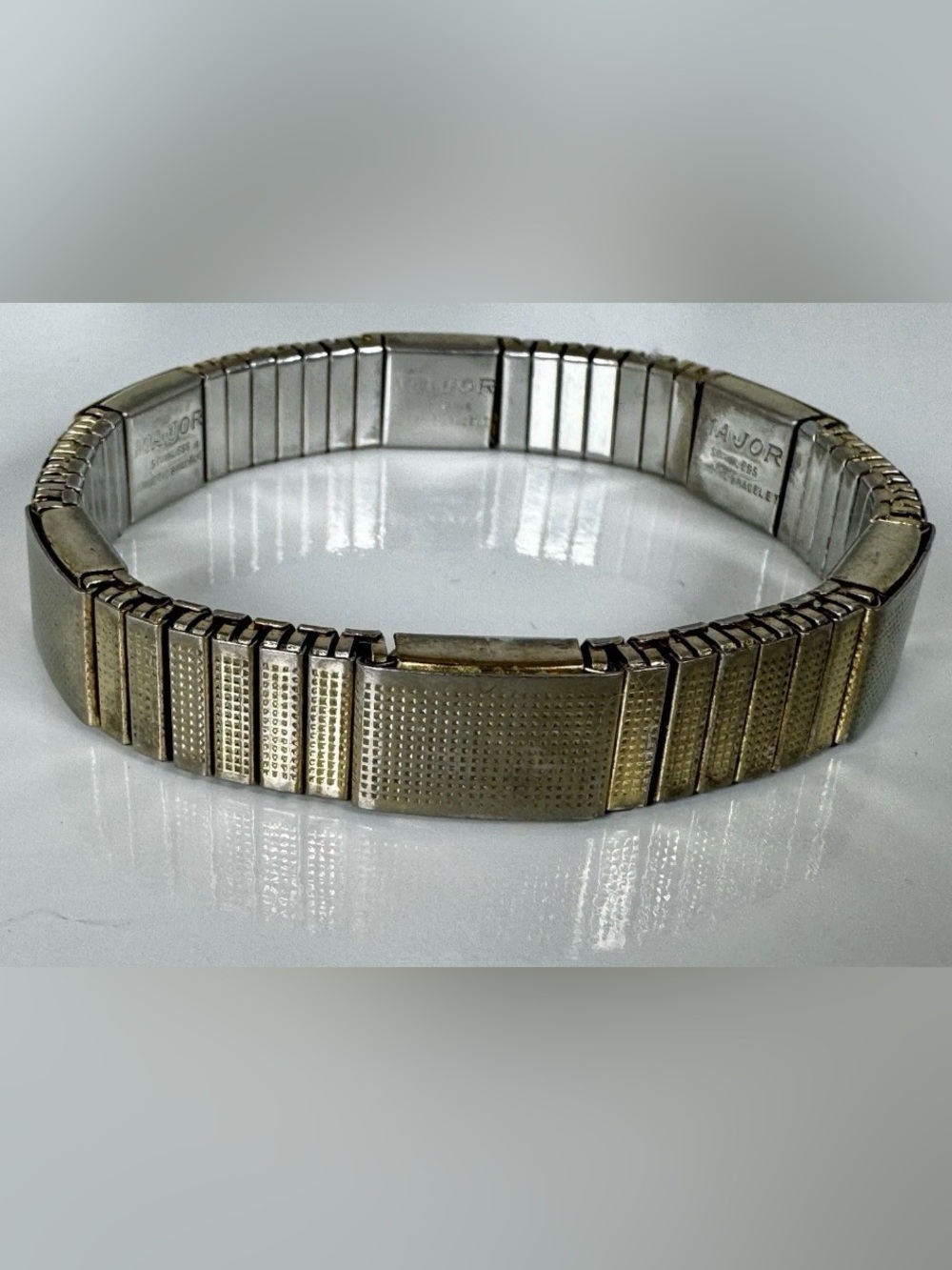 MAJOR Stainless Steel Magnetic Expansion Bangle, Rectangle, Silver Tone #1545